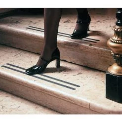 Bande Antidérapant 3M SAFETYWALK Série 600 8 Bande Antidérapant 3M SAFETYWALK Série 600 -3M Soldes Magasin 58129450 3